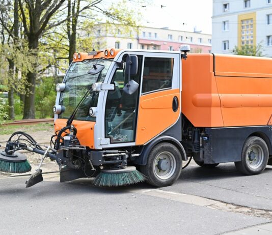 Pojazdy specjalnego przeznaczenia do oczyszczania w przestrzeni miejskich